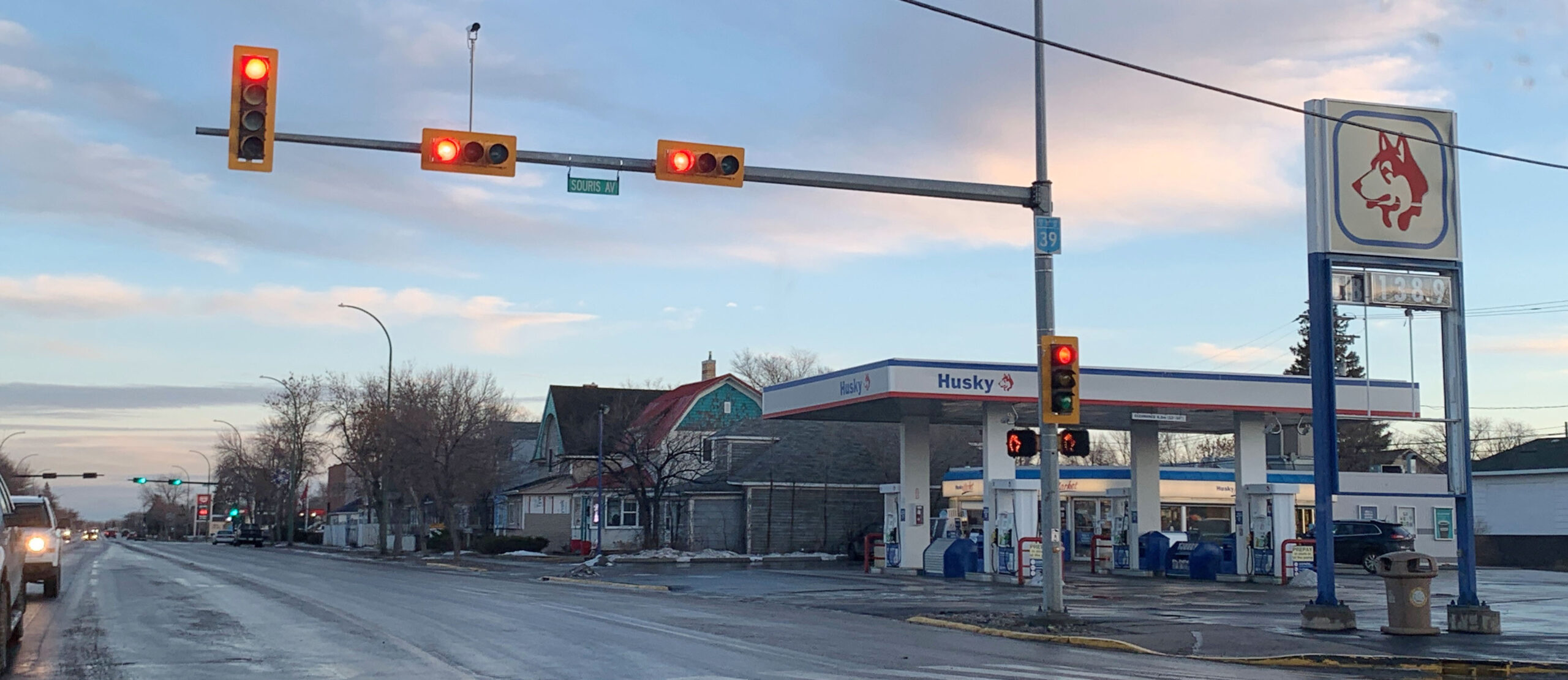 Cenovus sells Husky gas station fleet to FCL and Parkland Pipeline Online