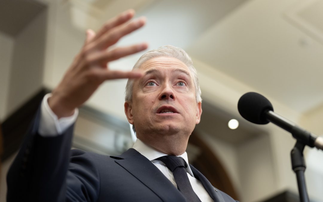 Federal government introduces bill to extend gas tax pause to January 2027
